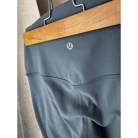 Lululemon Align Leggings Size 6 Teal Blue High Rise - Picture 4 of 4